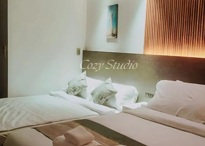 38 Park Avenue - Cozy *